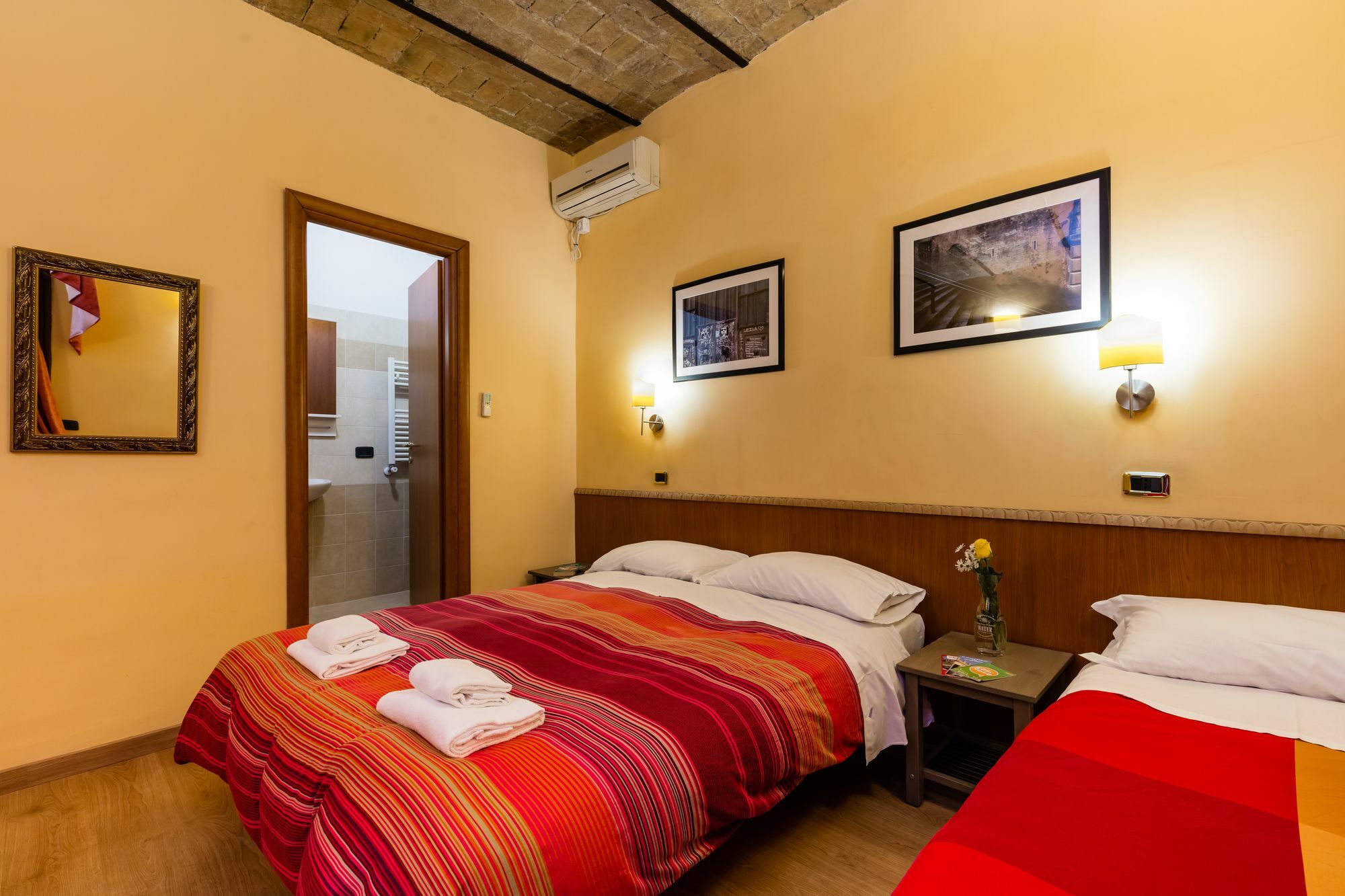 Domus Avi - Guest House Roma Eksteriør bilde